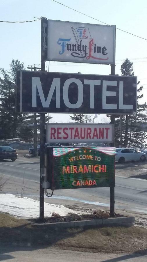 Fundy Line Motel Miramichi Exterior foto